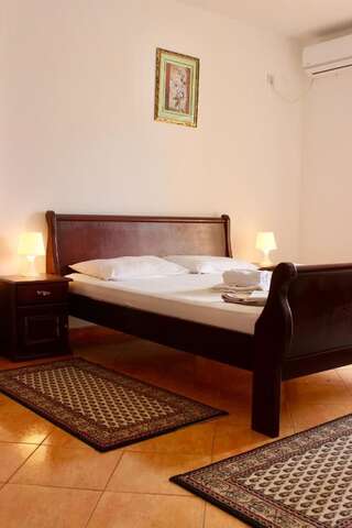 Гостевой дом Nir Apartments Budva Будва Номер-студио с террасой-17