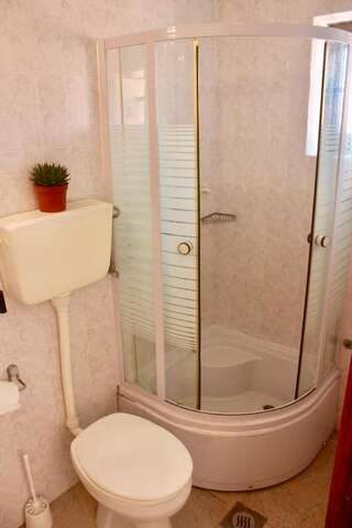 Гостевой дом Nir Apartments Budva Будва Двухместный номер с 2 отдельными кроватями и балконом-34