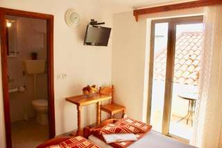 Гостевой дом Nir Apartments Budva Будва Двухместный номер с 2 отдельными кроватями и балконом-45