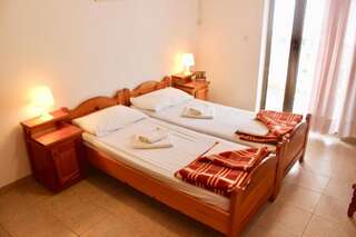 Гостевой дом Nir Apartments Budva Будва Двухместный номер с 2 отдельными кроватями и балконом-49