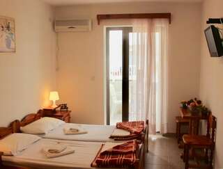 Гостевой дом Nir Apartments Budva Будва Двухместный номер с 2 отдельными кроватями и балконом-54